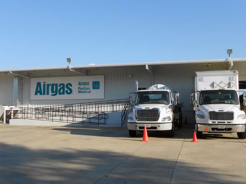 Airgas Healthcare storefront in Temple Terrace, TX