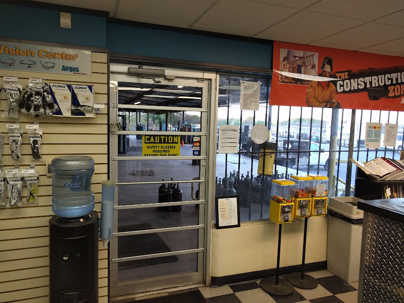 Airgas Store storefront in Atlanta, TX