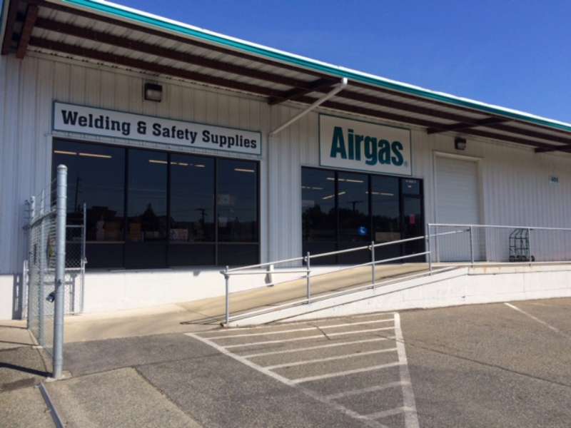 Airgas Store storefront in Bellingham, TX