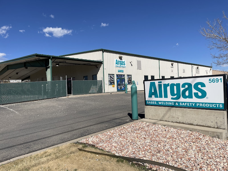 Airgas Store storefront in Denver, TX