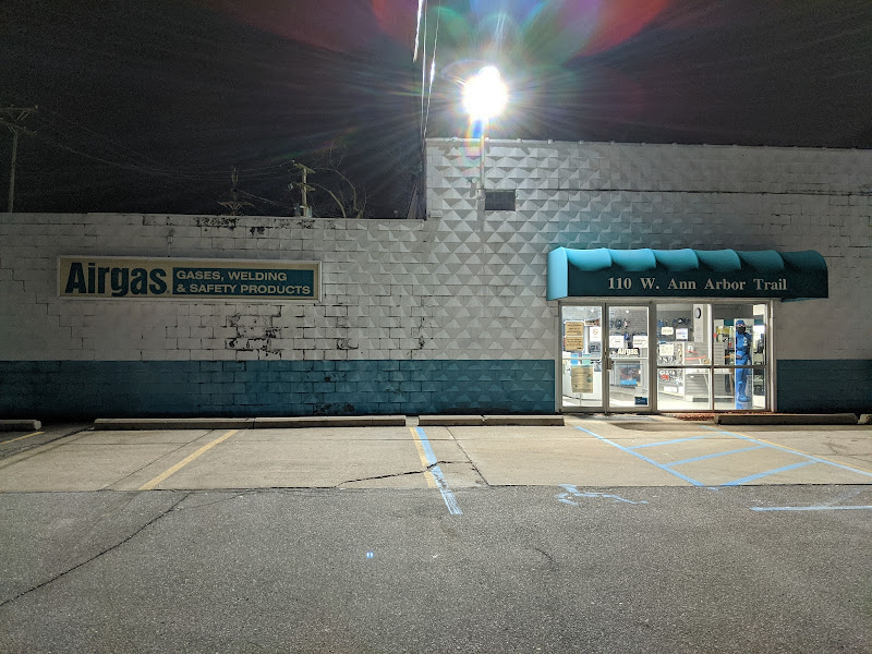 Airgas Store storefront in Livonia, TX
