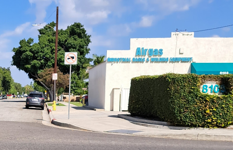 Airgas Store storefront in Paramount, TX
