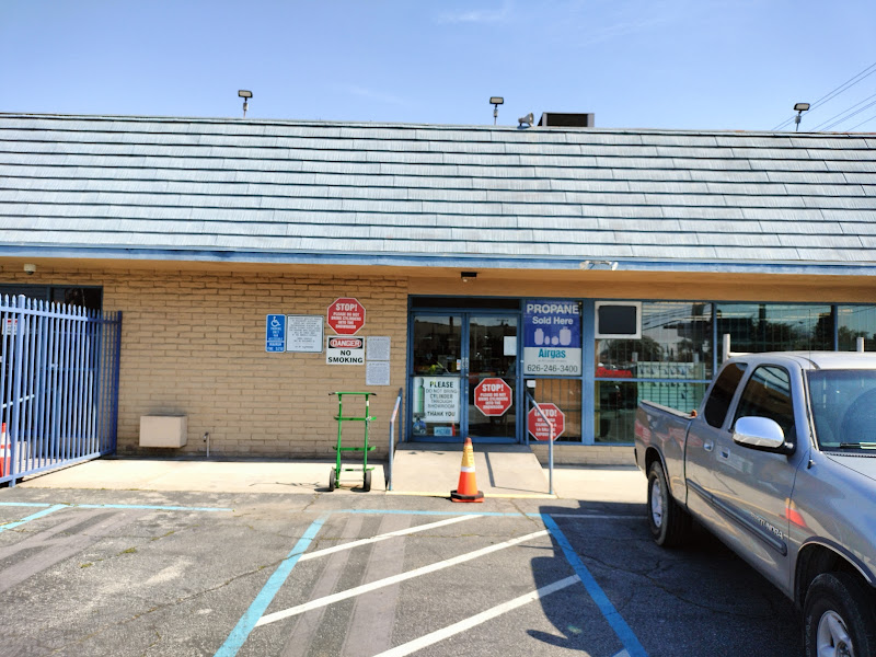 Airgas Store storefront in South El Monte, TX