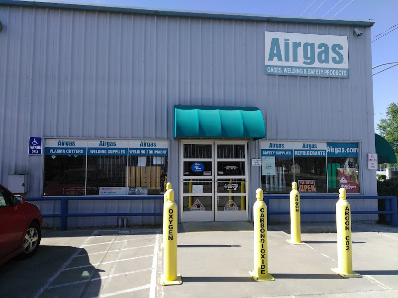 Airgas Store storefront in Turlock, TX