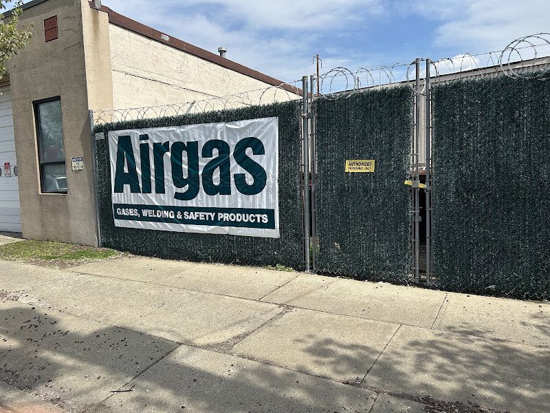 Airgas Store storefront in Linden, TX