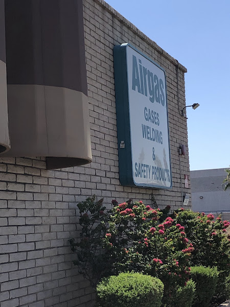 Airgas Store storefront in Phoenix, TX