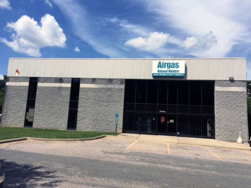 Airgas Store storefront in Morrisville, TX