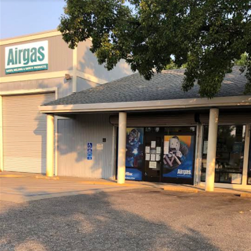 Airgas Store storefront in Grass Valley, TX