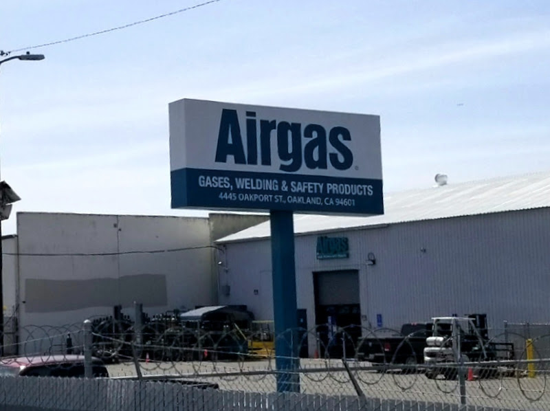 Airgas Store storefront in Oakland, TX