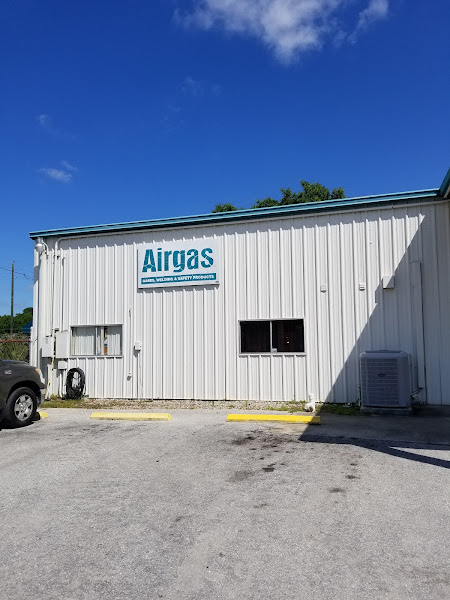 Airgas Store storefront in Sarasota, TX