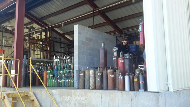 All Gas & Welding Supply storefront in New Hampton, TX