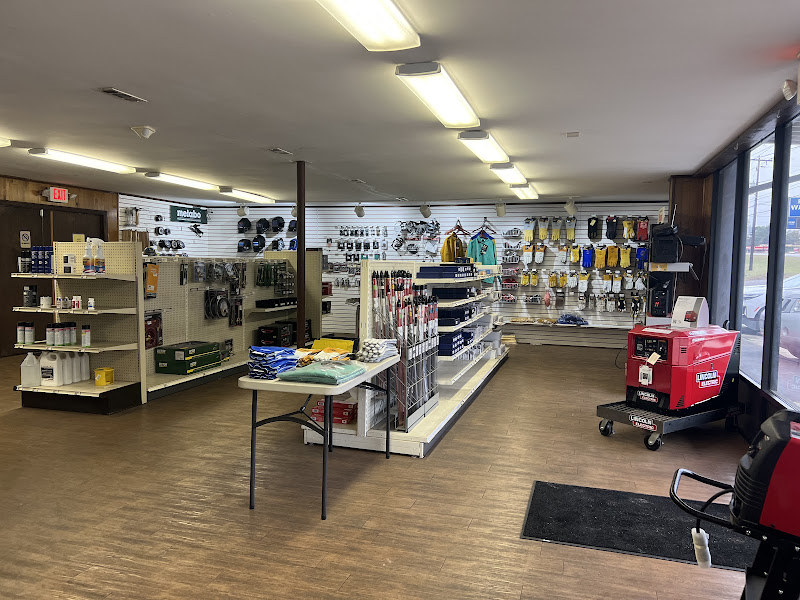 AWG, Gases & Welding Supplies storefront in Augusta, TX