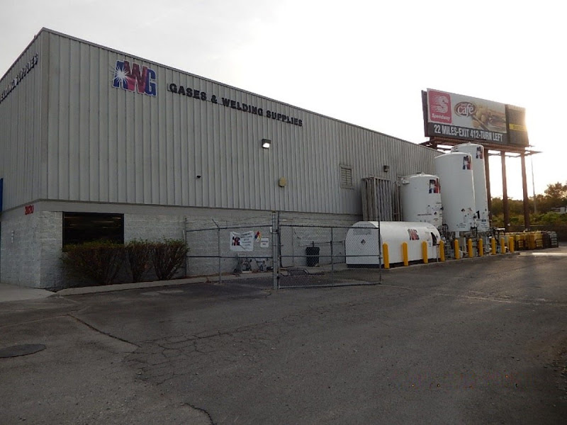 AWG, Gases & Welding Supplies storefront in Knoxville, TX