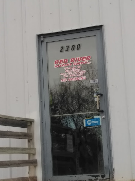 CM2 Supply - Grand Forks (Formally Red River Welders Supply) storefront in Grand Forks, TX
