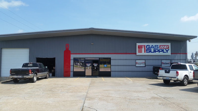 Gas and Supply - Laurel storefront in Laurel, TX