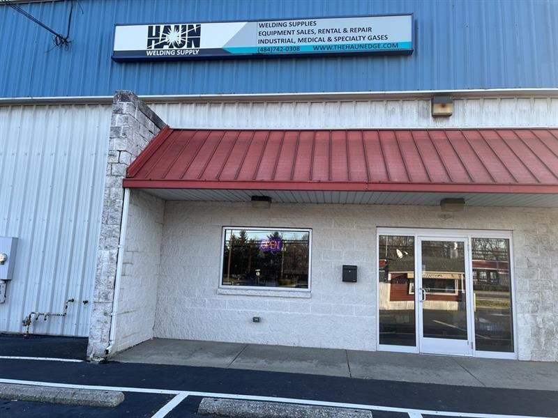 Haun Welding Supply and Specialty Gases storefront in Emmaus, TX