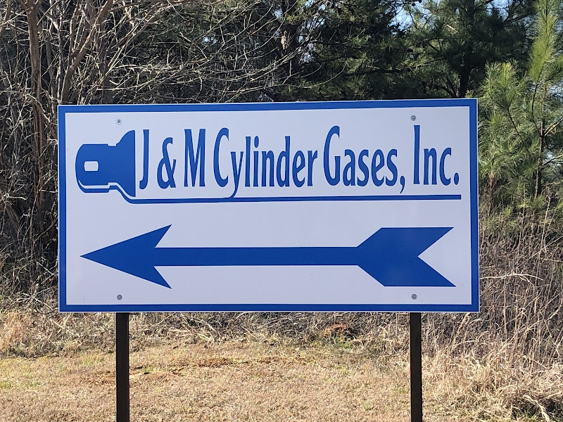 J & M Cylinder Gases, Inc. storefront in Decatur, TX
