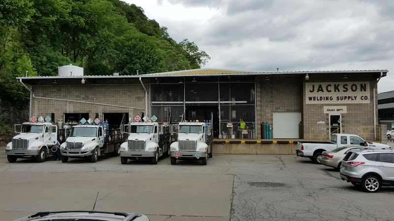 Jackson Welding Supply Co., Inc. storefront in Pittsburgh, TX
