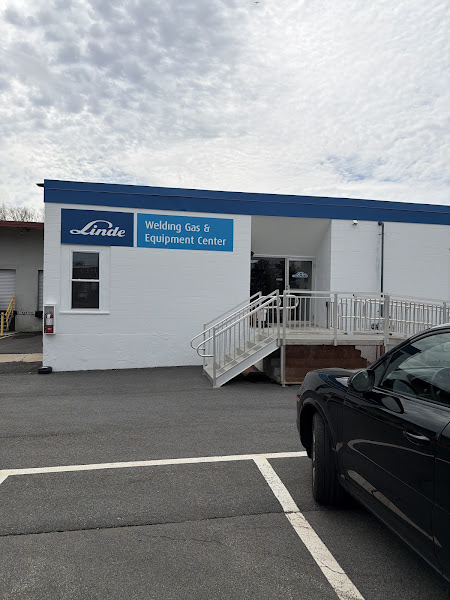 Linde Welding Gas & Equipment Center storefront in Billerica, TX
