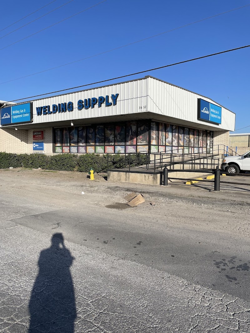 Linde Welding Gas & Equipment Center storefront in Brownsville, TX