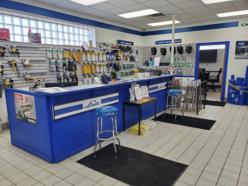 Linde Welding Gas & Equipment Center storefront in Buffalo, TX