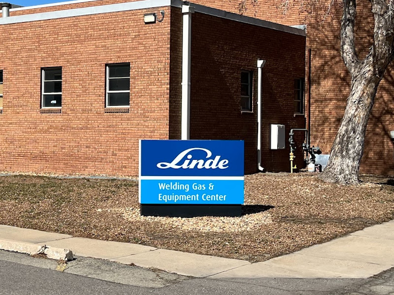 Linde Welding Gas & Equipment Center storefront in Denver, TX