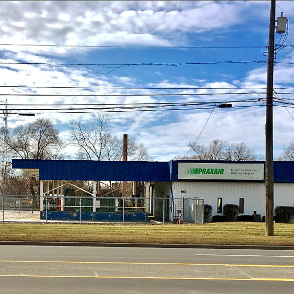 Linde Welding Gas & Equipment Center storefront in Pontiac, TX