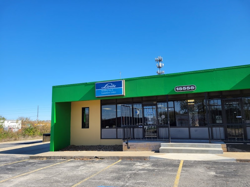 Linde Welding Gas & Equipment Center storefront in Olathe, TX