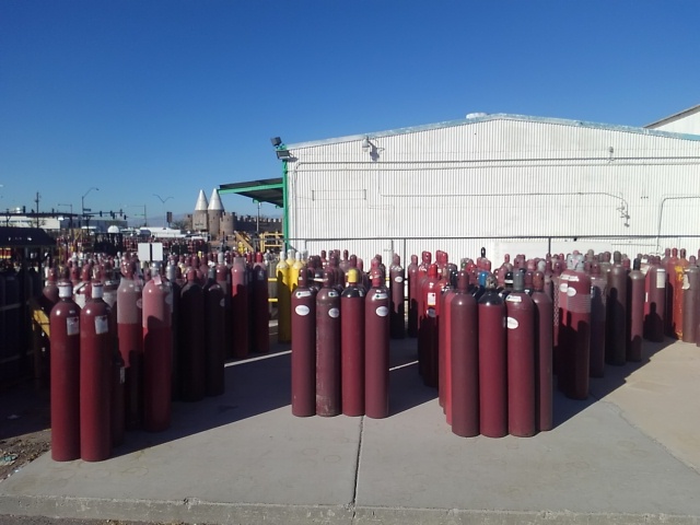 Linde Welding Gas & Equipment Center storefront in Henderson, TX