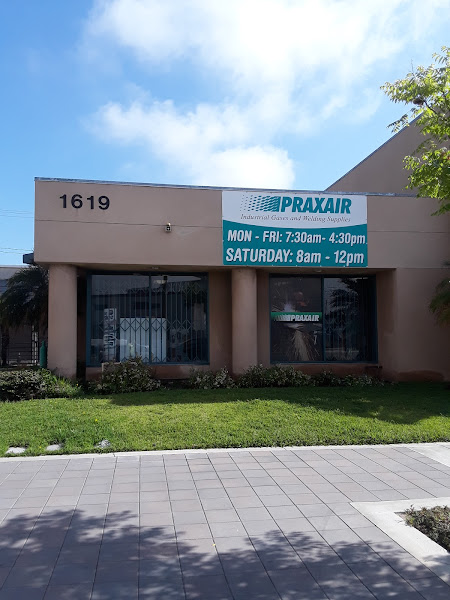 Linde Welding Gas & Equipment Center storefront in Long Beach, TX