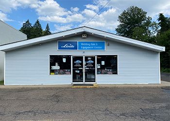 Linde Welding Gas & Equipment Center storefront in Warminster, TX