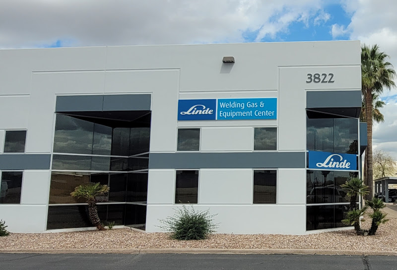 Linde Welding Gas & Equipment Center storefront in Phoenix, TX
