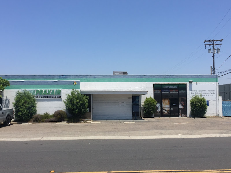 Linde Welding Gas & Equipment Center storefront in Escondido, TX