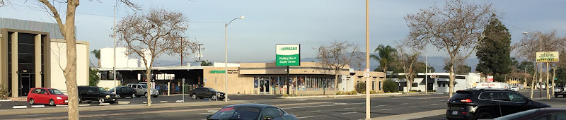 Linde Welding Gas & Equipment Center storefront in Santa Ana, TX