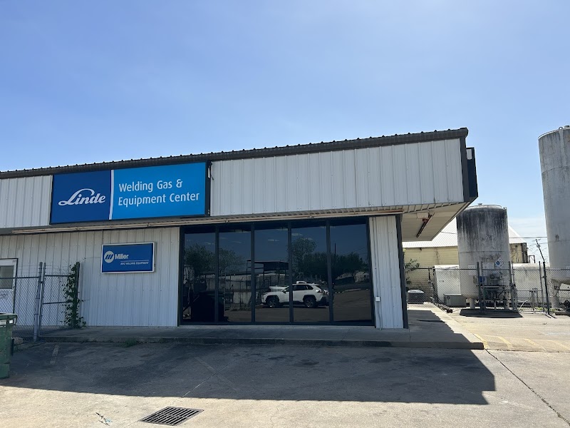 Linde Welding Gas & Equipment Center storefront in Victoria, TX