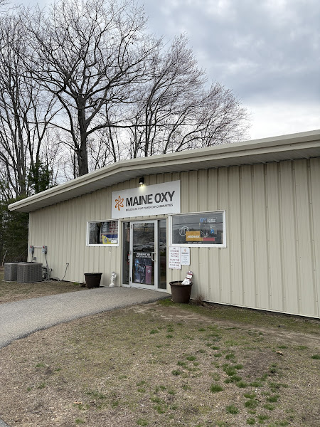 Maine Oxy storefront in South Portland, TX