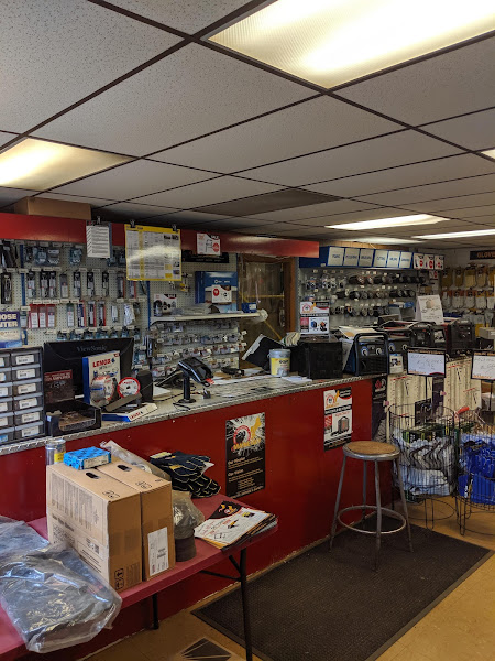 Maine Oxy storefront in Chicopee, TX