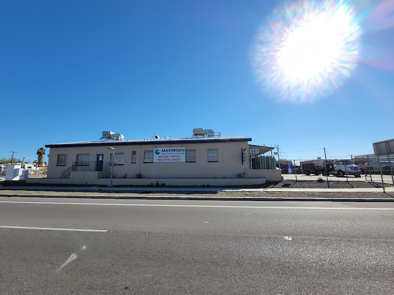 Nippon Sanso Matheson Gas storefront in Tucson, TX