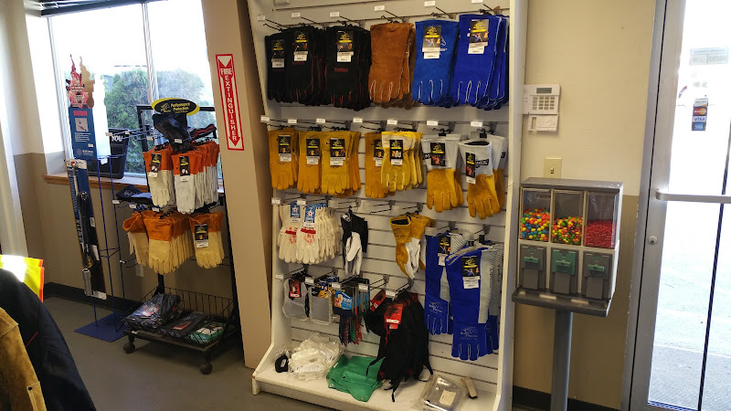 Rainier Welding Supplies LLC storefront in Tacoma, TX