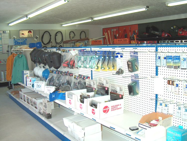 Rod's Service, Inc. storefront in Wood River, TX