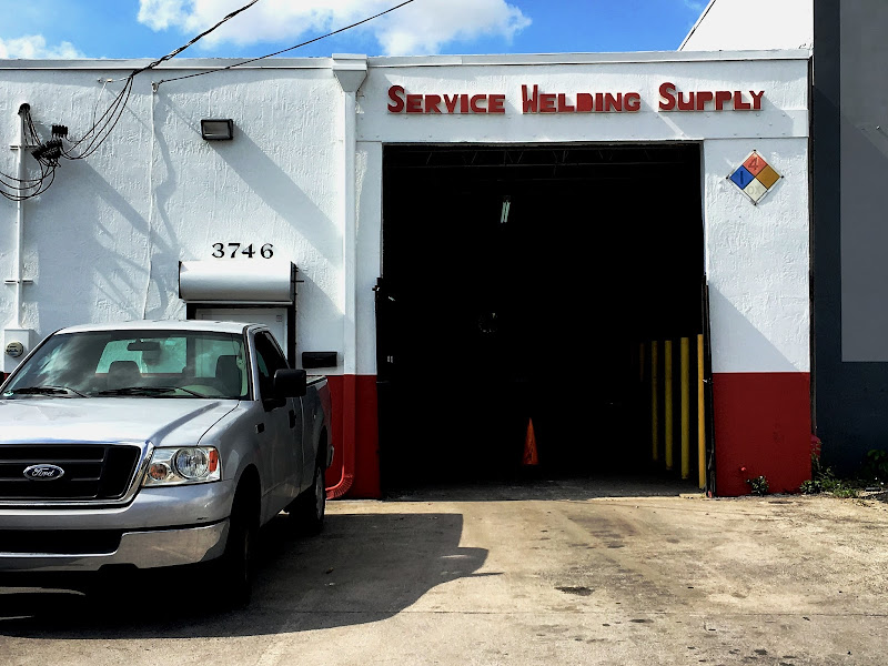Service Welding Supply storefront in Miami, TX