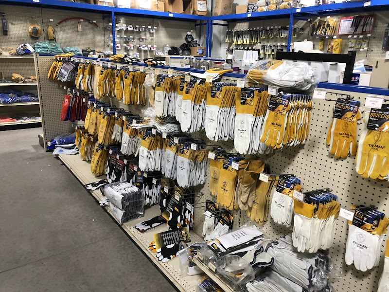 Sidney Lee Welding Supply storefront in Hampton, TX