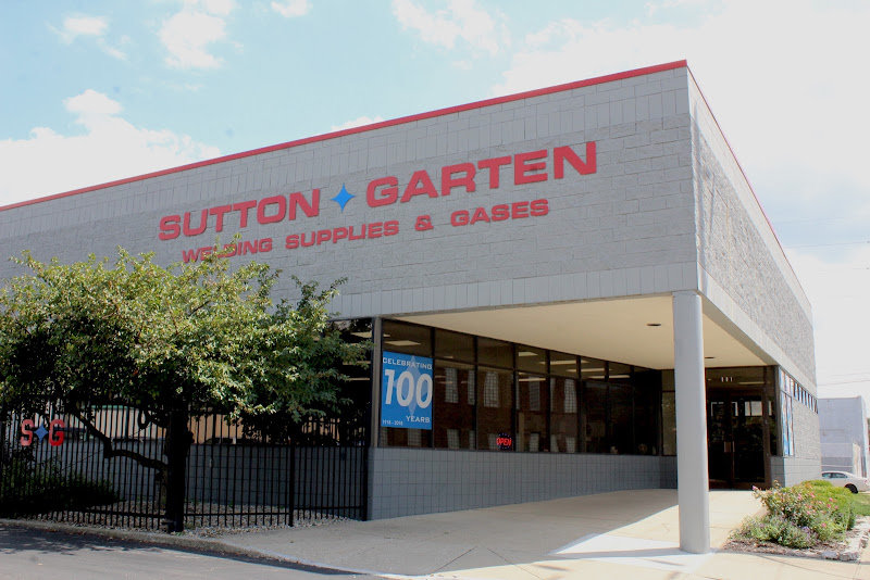 Sutton-Garten Co. storefront in Indianapolis, TX