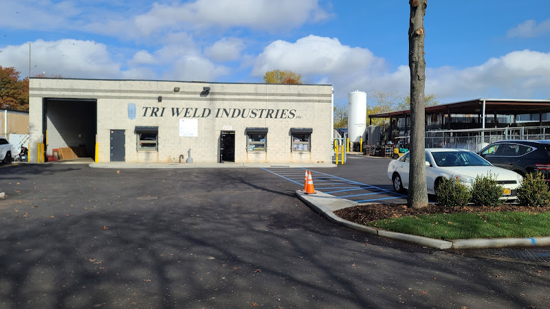 Tri Weld Industries, Inc. storefront in Bay Shore, TX
