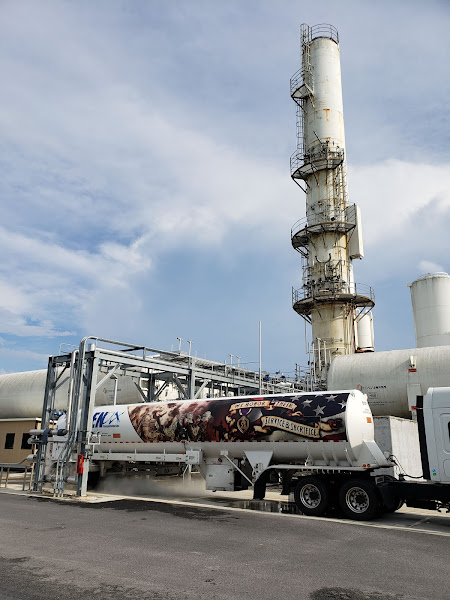 Universal Industrial Gases, Inc. storefront in Warner Robins, TX
