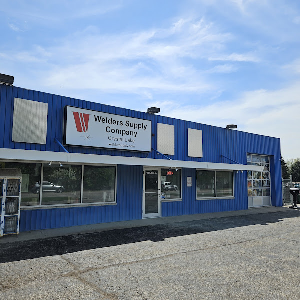 Welders Supply Company storefront in Crystal Lake, TX